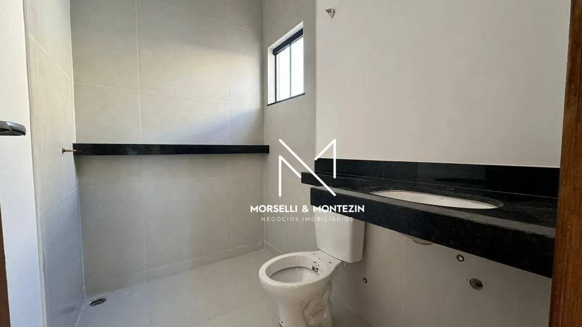 Casa com 3 quartos à venda, 125m2 em Jardim das Palmeiras, Londrina - PR - imagem 3 Foto 3 de Casa com 3 quartos à venda, 125m2 em Jardim das Palmeiras, Londrina - PR