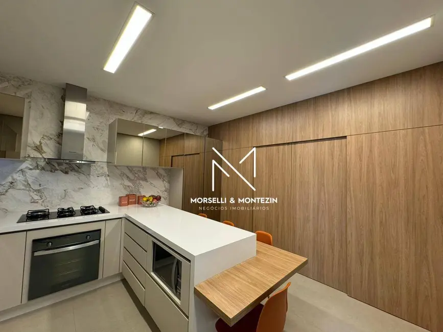 Casa de Condomínio com 4 quartos à venda, 501m2 em Londrina - PR - imagem 3 Foto 3 de Casa de Condomínio com 4 quartos à venda, 501m2 em Londrina - PR