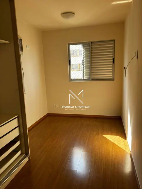 Foto 3 de Apartamento com 3 quartos à venda, 70m2 em Residencial José Lázaro Gouvea, Londrina - PR