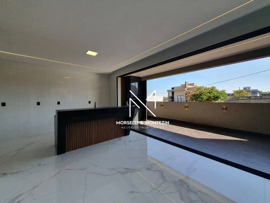 Sobrado com 5 quartos à venda, 350m2 em Conjunto Habitacional Alexandre Urbanas, Londrina - PR - imagem 5 Foto 5 de Sobrado com 5 quartos à venda, 350m2 em Conjunto Habitacional Alexandre Urbanas, Londrina - PR