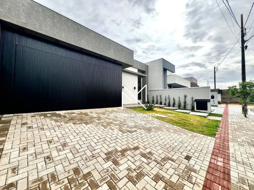 Casa de Condomínio com 3 quartos à venda, 252m2 em Cambe - PR - imagem 3 Foto 3 de Casa de Condomínio com 3 quartos à venda, 252m2 em Cambe - PR