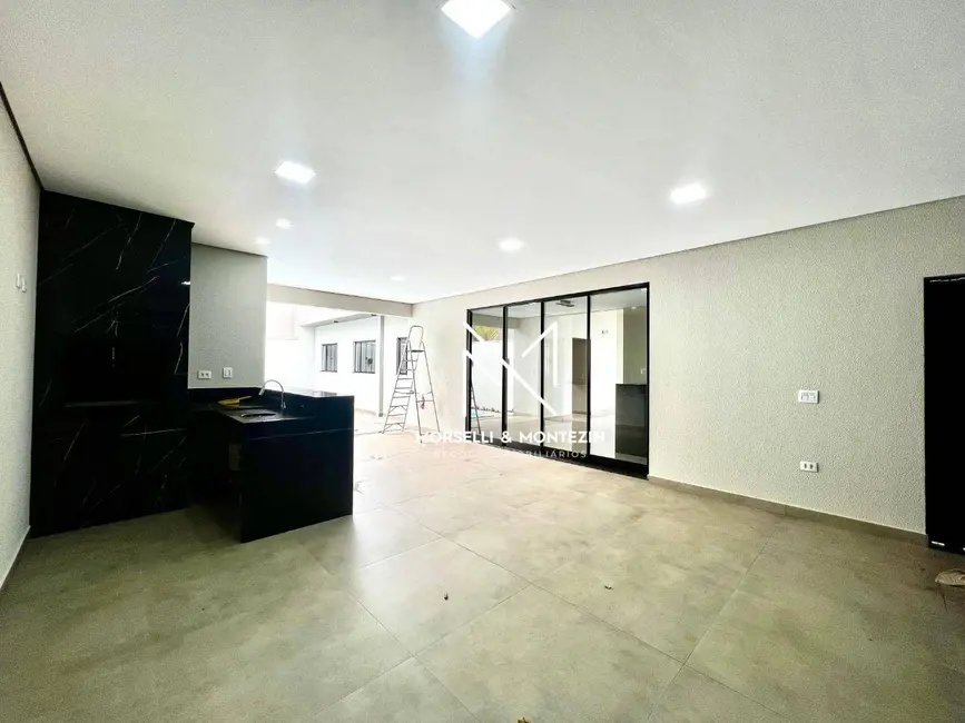 Casa de Condomínio com 3 quartos à venda, 252m2 em Cambe - PR - imagem 4 Foto 4 de Casa de Condomínio com 3 quartos à venda, 252m2 em Cambe - PR