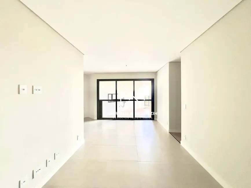 Foto 2 de Apartamento com 3 quartos à venda, 86m2 em Centro, Londrina - PR