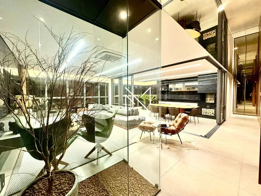 Apartamento com 3 quartos à venda, 285m2 em Londrina - PR - imagem 4 Foto 4 de Apartamento com 3 quartos à venda, 285m2 em Londrina - PR