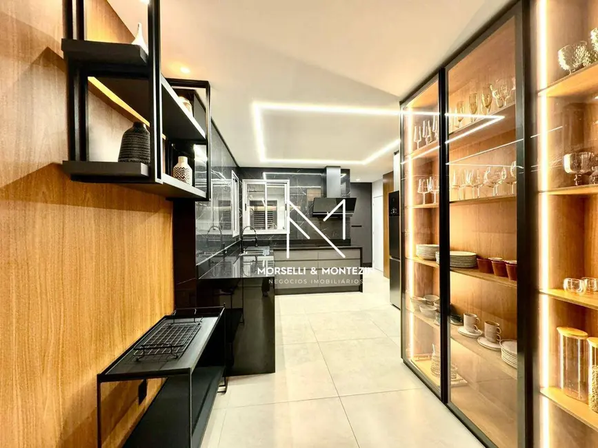 Apartamento com 3 quartos à venda, 285m2 em Londrina - PR - imagem 7 Foto 7 de Apartamento com 3 quartos à venda, 285m2 em Londrina - PR