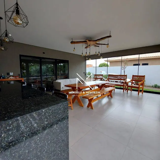 Foto 8 de Chácara com 3 quartos à venda, 1000m2 em Centro, Primeiro De Maio - PR