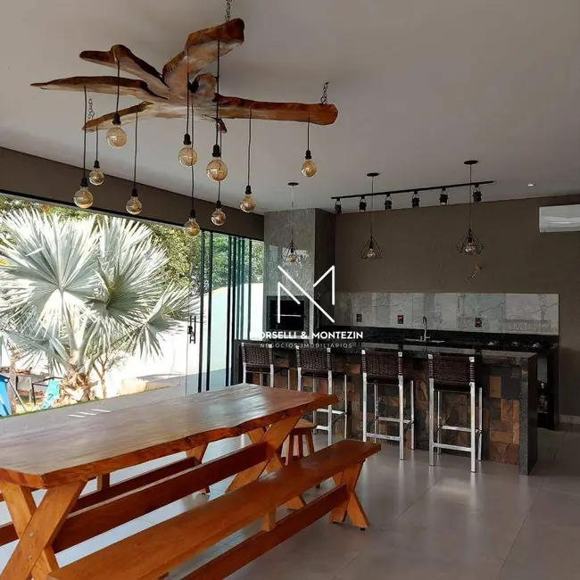 Foto 3 de Chácara com 3 quartos à venda, 1000m2 em Centro, Primeiro De Maio - PR