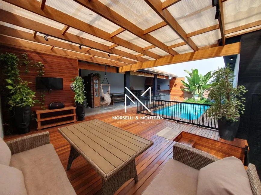 Foto 1 de Casa com 4 quartos à venda, 300m2 em Jardim Silvino, Cambe - PR