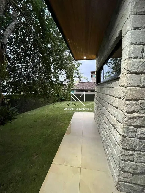 Sobrado com 3 quartos à venda, 505m2 em Londrina - PR - imagem 6 Foto 6 de Sobrado com 3 quartos à venda, 505m2 em Londrina - PR