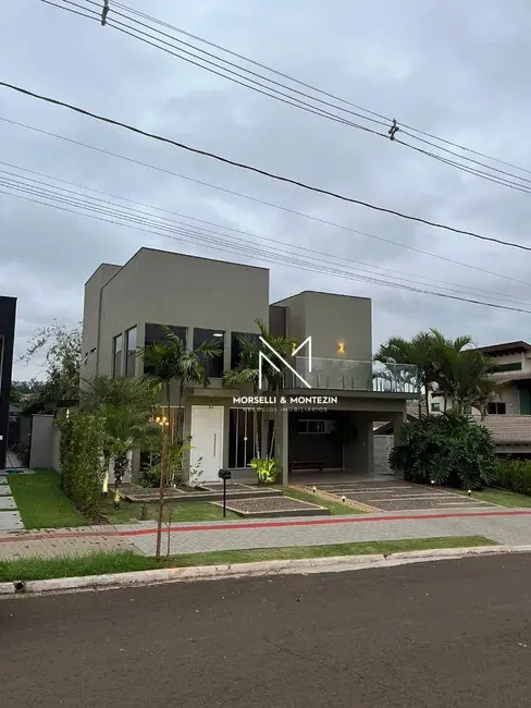 Foto 1 de Sobrado com 3 quartos à venda, 505m2 em Londrina - PR