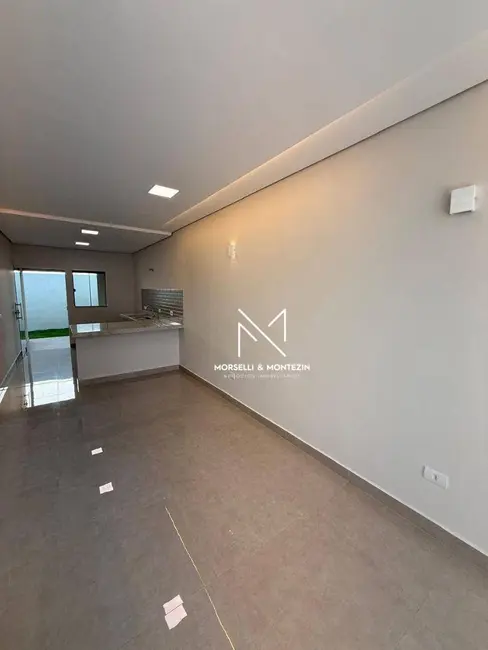 Casa com 3 quartos à venda, 150m2 em Bandeirantes, Londrina - PR - imagem 7 Foto 7 de Casa com 3 quartos à venda, 150m2 em Bandeirantes, Londrina - PR