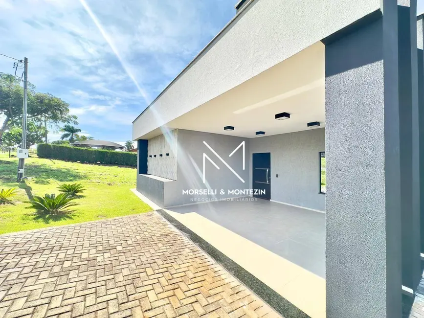 Foto 2 de Chácara com 5 quartos à venda, 245m2 em Porecatu - PR