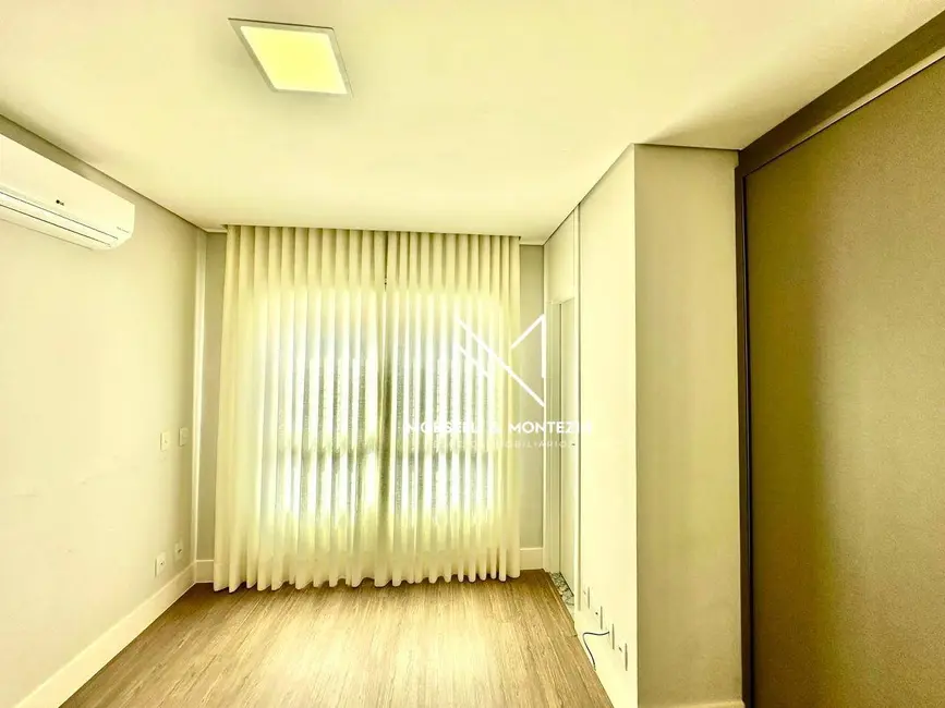 Apartamento com 3 quartos à venda, 173m2 em Londrina - PR - imagem 5 Foto 5 de Apartamento com 3 quartos à venda, 173m2 em Londrina - PR