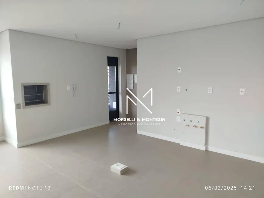 Apartamento com 3 quartos à venda, 105m2 em Londrina - PR - imagem 2 Foto 2 de Apartamento com 3 quartos à venda, 105m2 em Londrina - PR