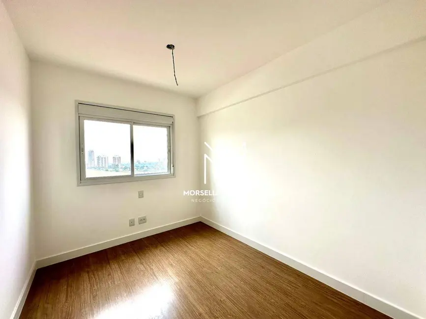 Apartamento com 3 quartos à venda, 160m2 em Londrina - PR - imagem 9 Foto 9 de Apartamento com 3 quartos à venda, 160m2 em Londrina - PR