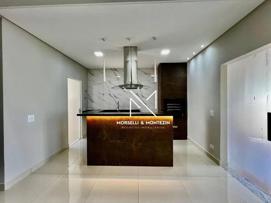 Casa de Condomínio com 3 quartos à venda, 125m2 em Heimtal, Londrina - PR - imagem 4 Foto 4 de Casa de Condomínio com 3 quartos à venda, 125m2 em Heimtal, Londrina - PR