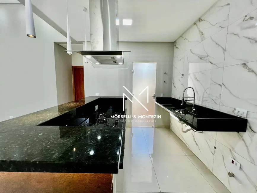 Casa de Condomínio com 3 quartos à venda, 125m2 em Heimtal, Londrina - PR - imagem 6 Foto 6 de Casa de Condomínio com 3 quartos à venda, 125m2 em Heimtal, Londrina - PR
