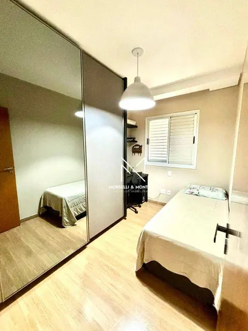 Foto 9 de Apartamento com 3 quartos à venda, 79m2 em Londrina - PR