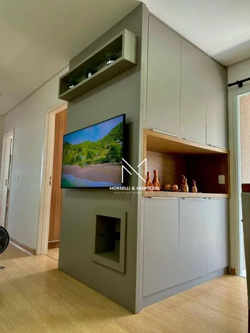 Foto 5 de Apartamento com 3 quartos à venda, 70m2 em Centro, Londrina - PR