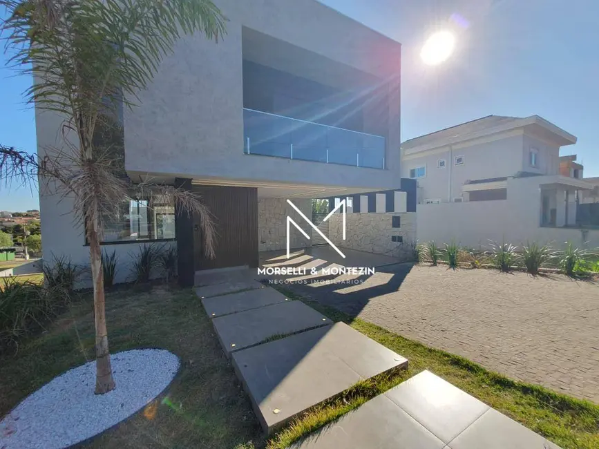 Foto 2 de Sobrado com 3 quartos à venda, 263m2 em Conjunto Habitacional Alexandre Urbanas, Londrina - PR