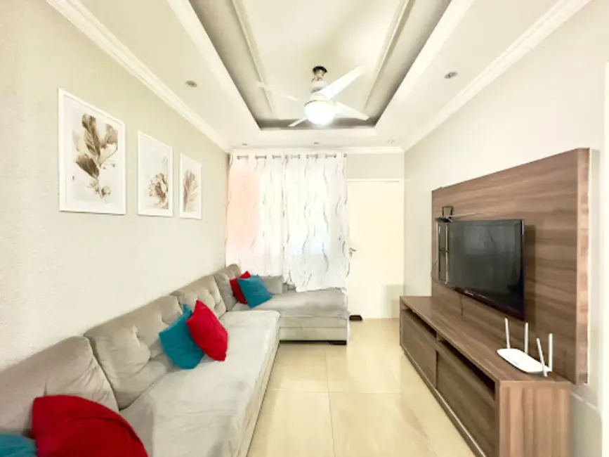 Foto 2 de Casa de Condomínio com 3 quartos à venda, 173m2 em Sabará III, Londrina - PR