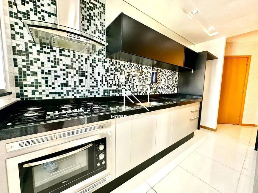 Foto 3 de Apartamento com 2 quartos à venda, 130m2 em Londrina - PR