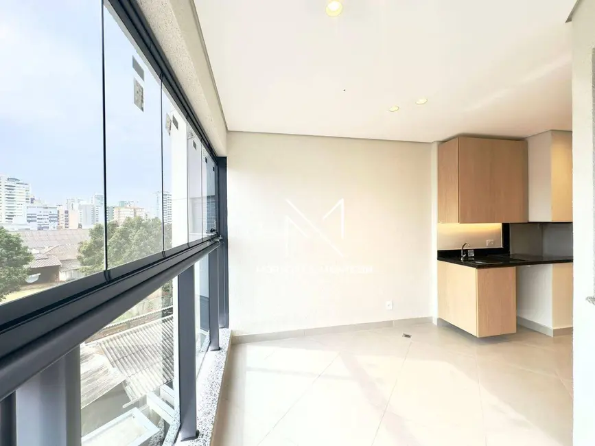 Apartamento com 3 quartos à venda, 120m2 em Centro, Londrina - PR - imagem 9 Foto 9 de Apartamento com 3 quartos à venda, 120m2 em Centro, Londrina - PR