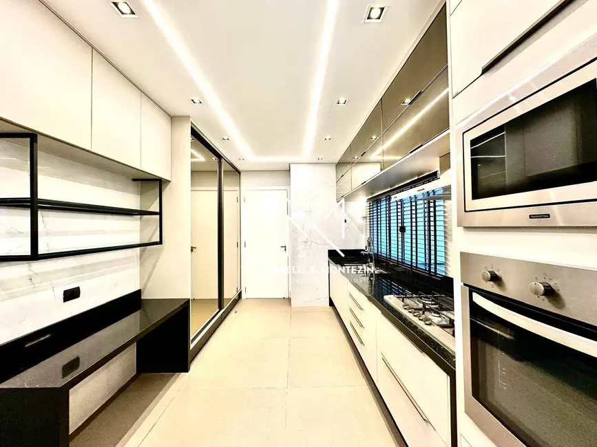 Casa com 4 quartos à venda, 500m2 em Londrina - PR - imagem 5 Foto 5 de Casa com 4 quartos à venda, 500m2 em Londrina - PR