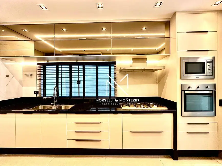 Casa com 4 quartos à venda, 500m2 em Londrina - PR - imagem 7 Foto 7 de Casa com 4 quartos à venda, 500m2 em Londrina - PR