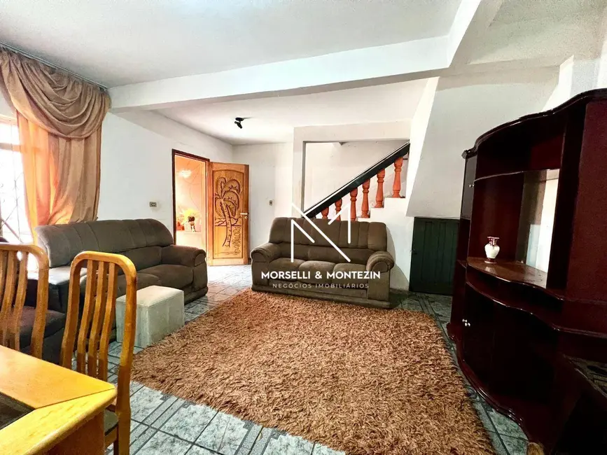 Casa com 3 quartos à venda, 295m2 em Santa Rita 1, Londrina - PR - imagem 7 Foto 7 de Casa com 3 quartos à venda, 295m2 em Santa Rita 1, Londrina - PR