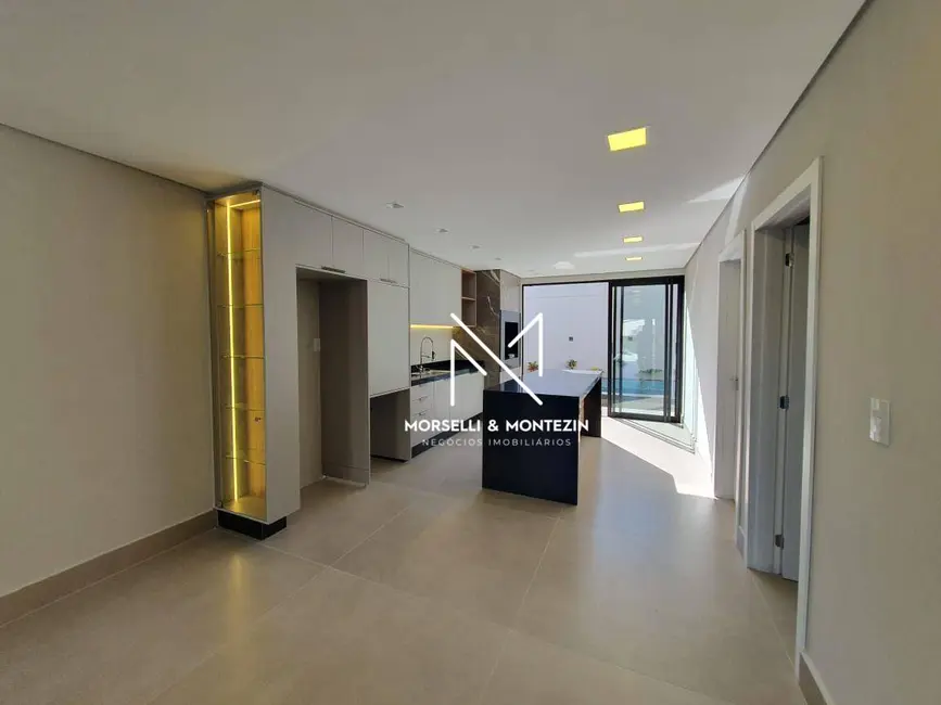 Sobrado com 4 quartos à venda, 257m2 em Conjunto Habitacional Alexandre Urbanas, Londrina - PR - imagem 7 Foto 7 de Sobrado com 4 quartos à venda, 257m2 em Conjunto Habitacional Alexandre Urbanas, Londrina - PR