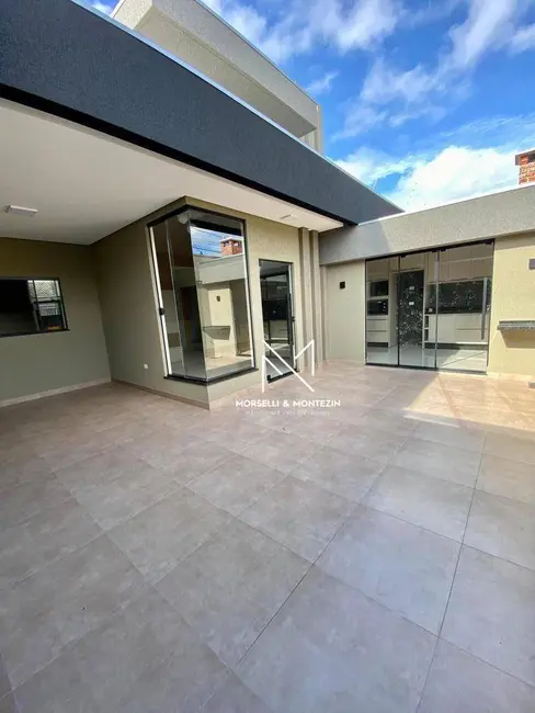 Foto 1 de Casa com 3 quartos à venda, 125m2 em Jardim do Café 2, Cambe - PR