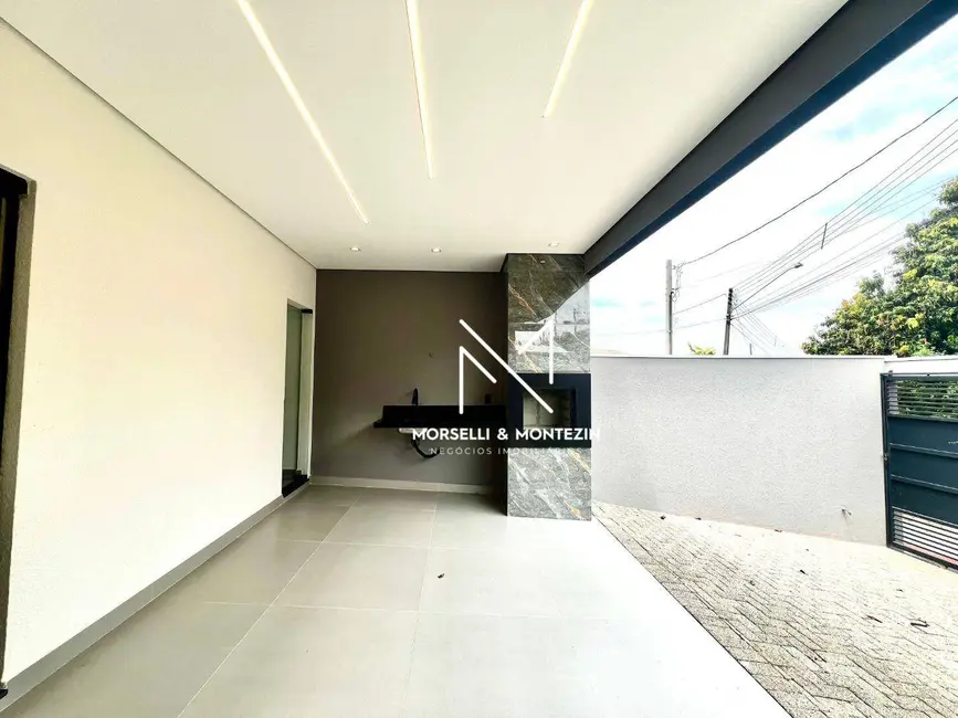 Casa com 3 quartos à venda, 200m2 em Jardim Neman Sahyun, Londrina - PR - imagem 4 Foto 4 de Casa com 3 quartos à venda, 200m2 em Jardim Neman Sahyun, Londrina - PR