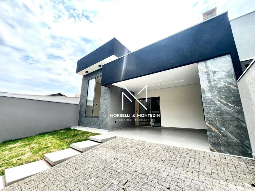 Casa com 3 quartos à venda, 200m2 em Jardim Neman Sahyun, Londrina - PR - imagem 3 Foto 3 de Casa com 3 quartos à venda, 200m2 em Jardim Neman Sahyun, Londrina - PR