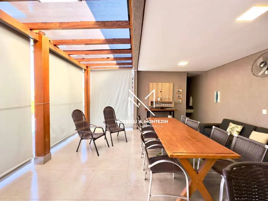 Sobrado com 4 quartos à venda, 420m2 em Califórnia, Londrina - PR - imagem 7 Foto 7 de Sobrado com 4 quartos à venda, 420m2 em Califórnia, Londrina - PR