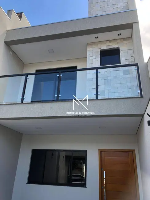 Sobrado com 3 quartos à venda, 155m2 em Jardim Guararapes, Londrina - PR - imagem 1 Foto 1 de Sobrado com 3 quartos à venda, 155m2 em Jardim Guararapes, Londrina - PR