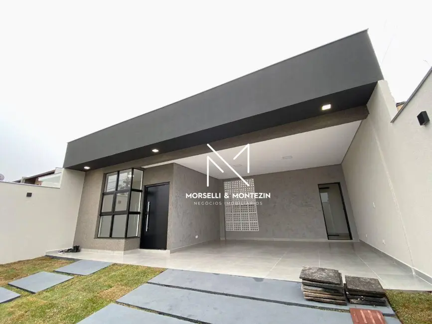 Casa com 3 quartos à venda, 250m2 em Londrina - PR - imagem 1 Foto 1 de Casa com 3 quartos à venda, 250m2 em Londrina - PR