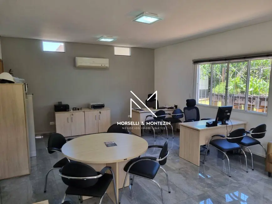 Chácara com 4 quartos à venda, 3040m2 em Terras de Santana II, Londrina - PR - imagem 7 Foto 7 de Chácara com 4 quartos à venda, 3040m2 em Terras de Santana II, Londrina - PR