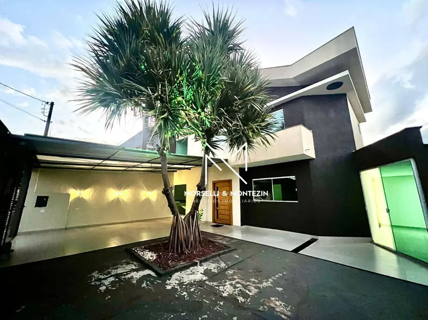 Foto 1 de Sobrado com 3 quartos à venda, 200m2 em Jardim Vale do Cedro, Londrina - PR