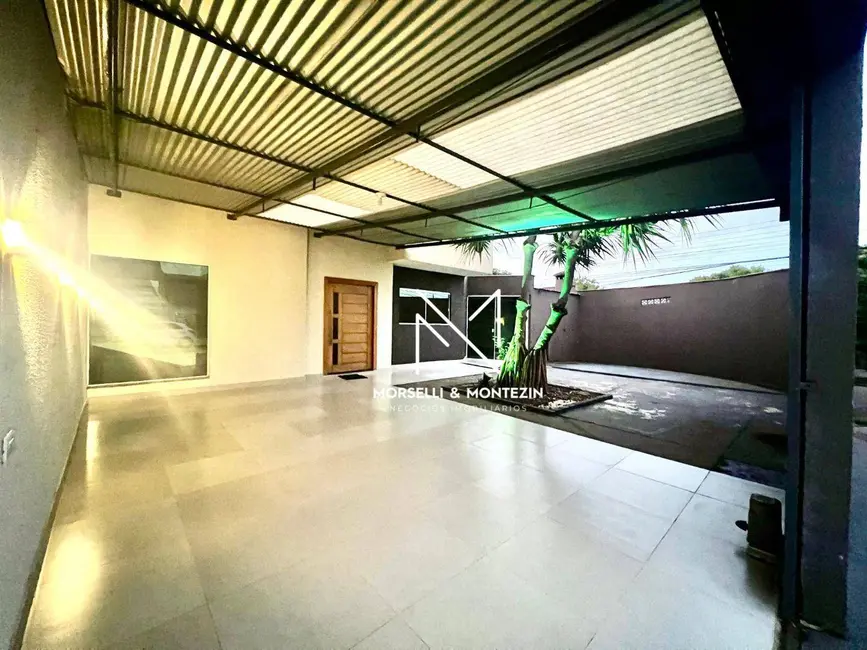 Foto 3 de Sobrado com 3 quartos à venda, 200m2 em Jardim Vale do Cedro, Londrina - PR