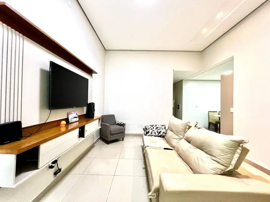 Casa de Condomínio com 3 quartos à venda, 256m2 em Jardim Ecoville I, Cambe - PR - imagem 4 Foto 4 de Casa de Condomínio com 3 quartos à venda, 256m2 em Jardim Ecoville I, Cambe - PR