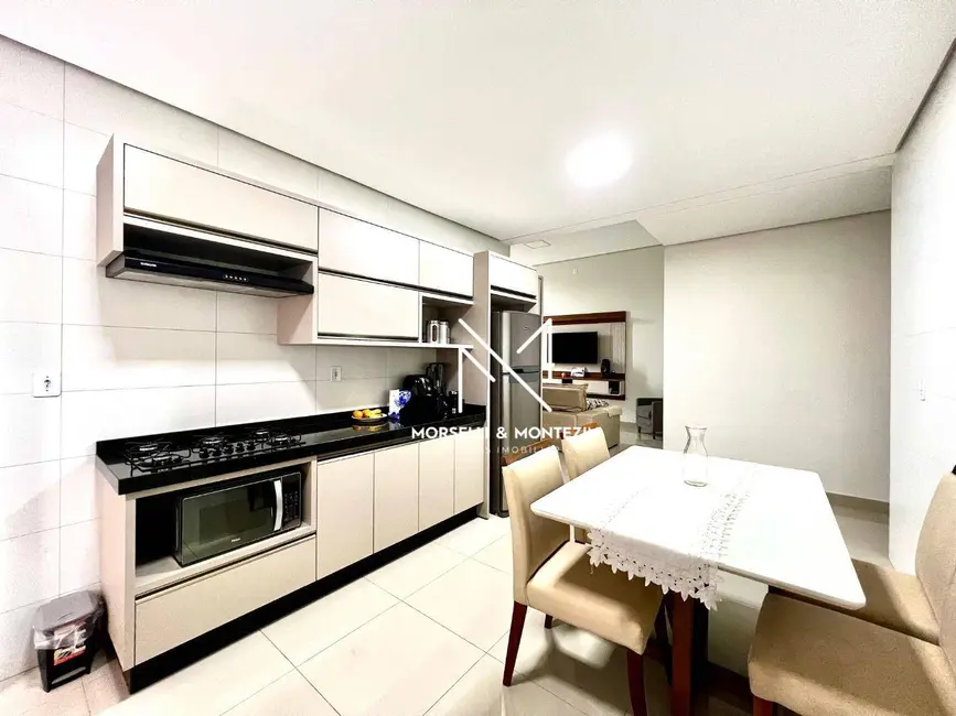 Casa de Condomínio com 3 quartos à venda, 256m2 em Jardim Ecoville I, Cambe - PR - imagem 2 Foto 2 de Casa de Condomínio com 3 quartos à venda, 256m2 em Jardim Ecoville I, Cambe - PR