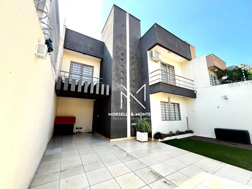 Sobrado com 3 quartos à venda, 125m2 em Portal de Versalhes 1, Londrina - PR - imagem 1 Foto 1 de Sobrado com 3 quartos à venda, 125m2 em Portal de Versalhes 1, Londrina - PR