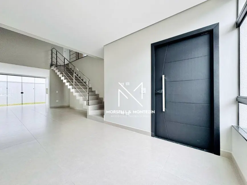 Sobrado com 3 quartos à venda, 125m2 em Cambe - PR - imagem 3 Foto 3 de Sobrado com 3 quartos à venda, 125m2 em Cambe - PR