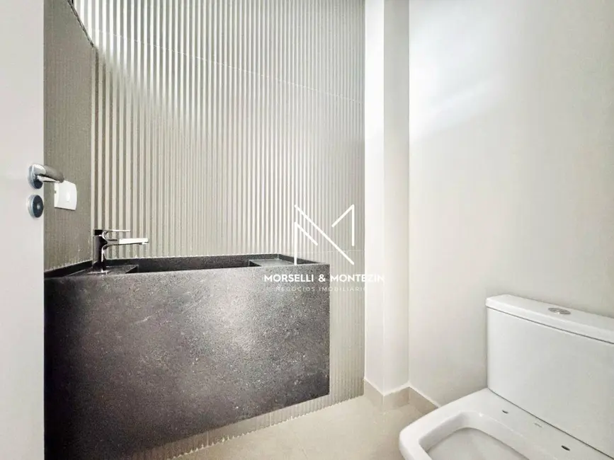 Sobrado com 3 quartos à venda, 125m2 em Cambe - PR - imagem 9 Foto 9 de Sobrado com 3 quartos à venda, 125m2 em Cambe - PR