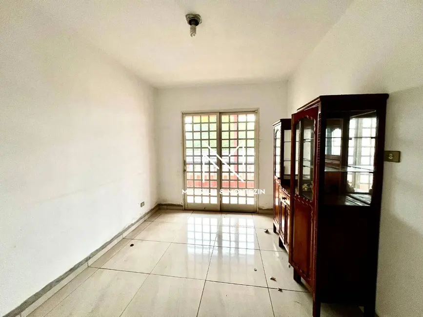 Foto 8 de Sobrado com 3 quartos à venda, 295m2 em Santa Rita 1, Londrina - PR