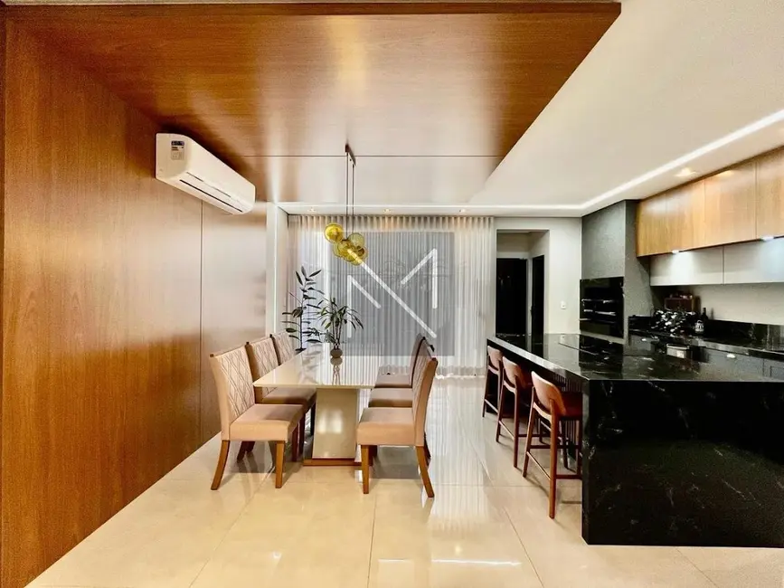 Sobrado com 3 quartos à venda, 125m2 em Cambe - PR - imagem 5 Foto 5 de Sobrado com 3 quartos à venda, 125m2 em Cambe - PR