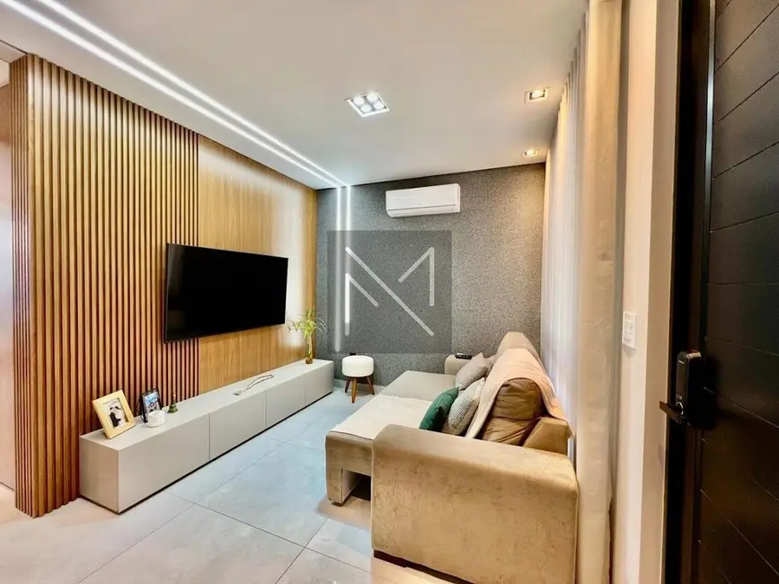 Sobrado com 3 quartos à venda, 125m2 em Cambe - PR - imagem 3 Foto 3 de Sobrado com 3 quartos à venda, 125m2 em Cambe - PR