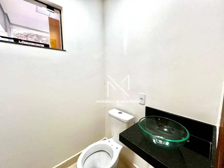 Foto 5 de Sobrado com 3 quartos à venda, 126m2 em Colúmbia, Londrina - PR