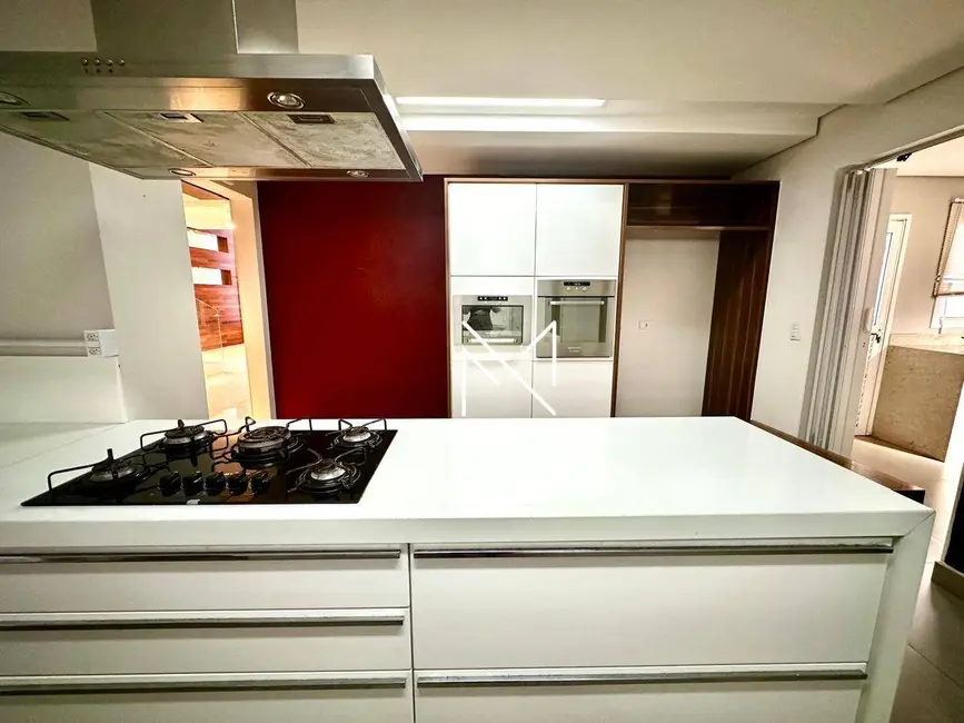 Foto 4 de Sobrado com 4 quartos à venda e para alugar, 396m2 em Esperança, Londrina - PR